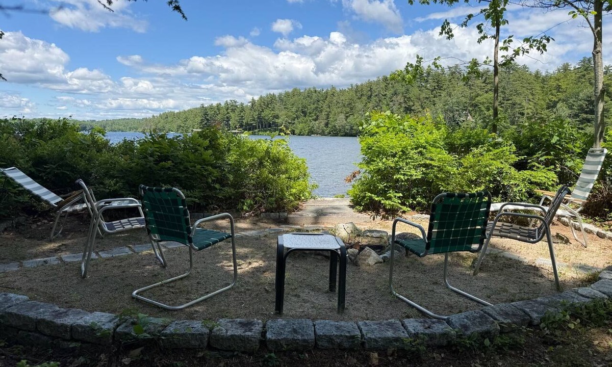 Alton Cottage | Lake Winnipesaukee Cottages at Cove Point Family Retreat