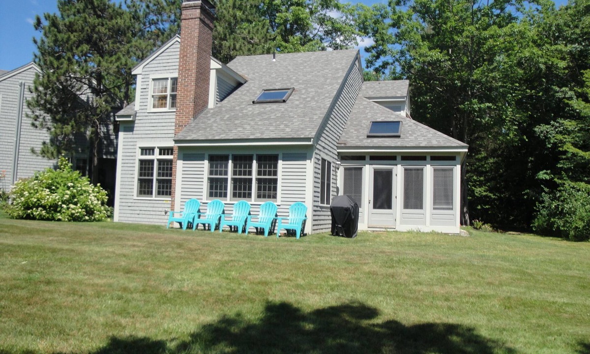 South Down Shores Condo | Lake Winnipesaukee, Gated Community, Family Friendly, Beach Access, Mountains