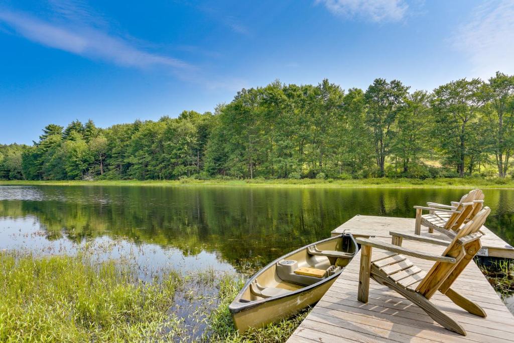 Swan Lake House | Lakefront Catskills Container Home: Private Lake