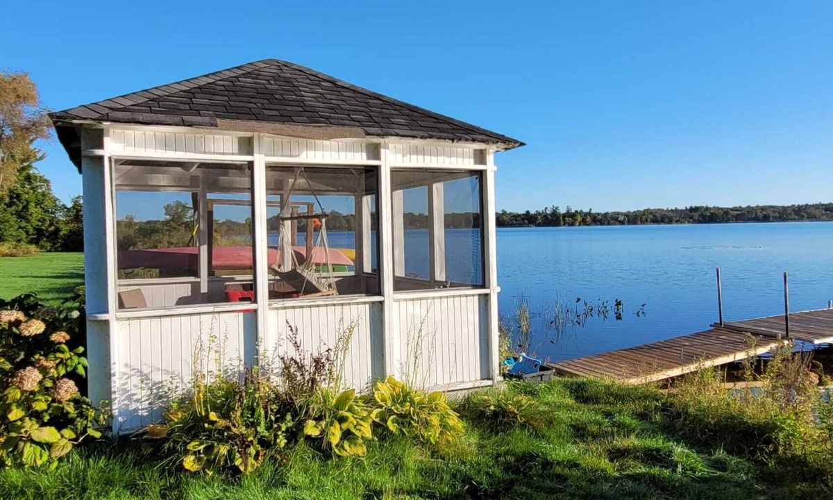 Calabogie Cottage | Lakefront Cottage + Sauna | Beach, Dock & Gazebo
