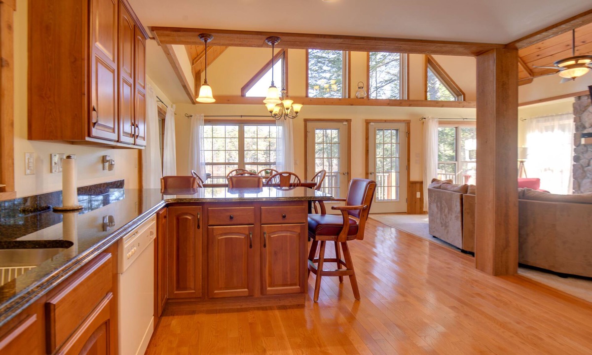 Meredith House | Lakefront Meredith Home 19 Mi to Gunstock Mountain