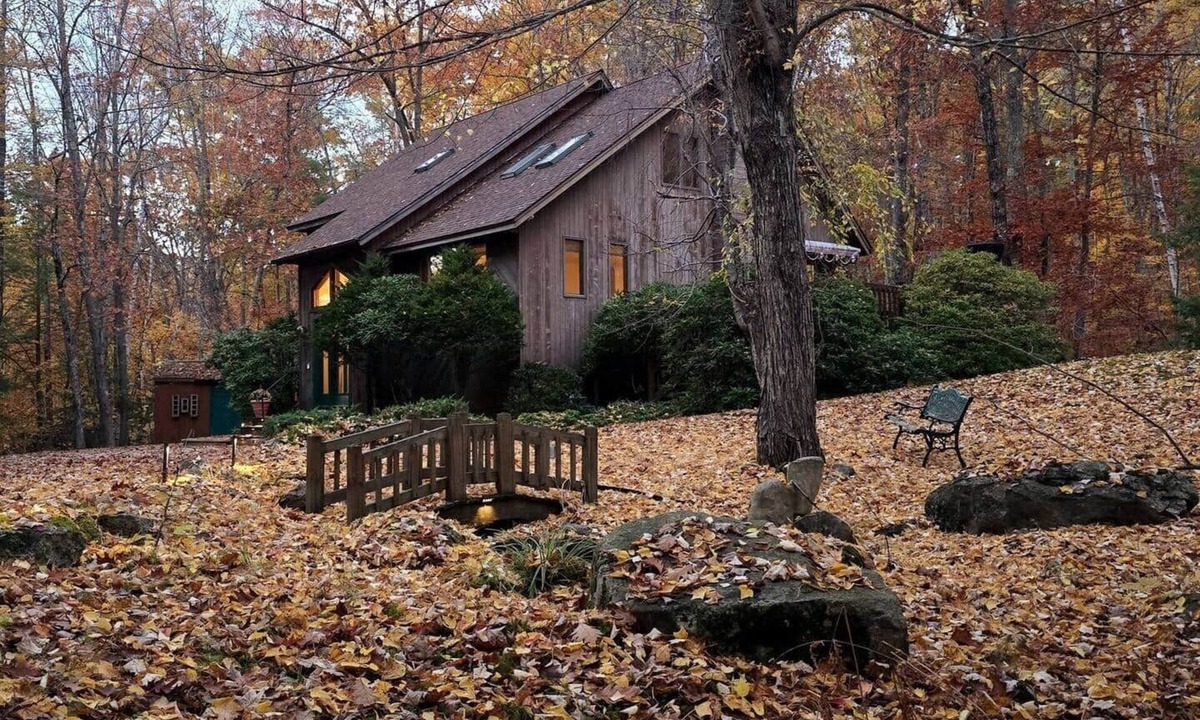 Wolfeboro House | Lakeside/Boat Launch/Ski/Motorsports/Kayak