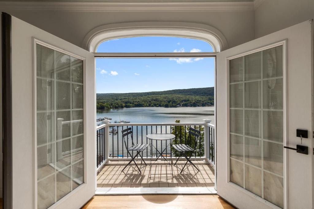 Greenwood Lake Villa | Lakeview Villa with Private Hot Tub, Firepit & Spacious Decks with Breathtaking Cliff Views