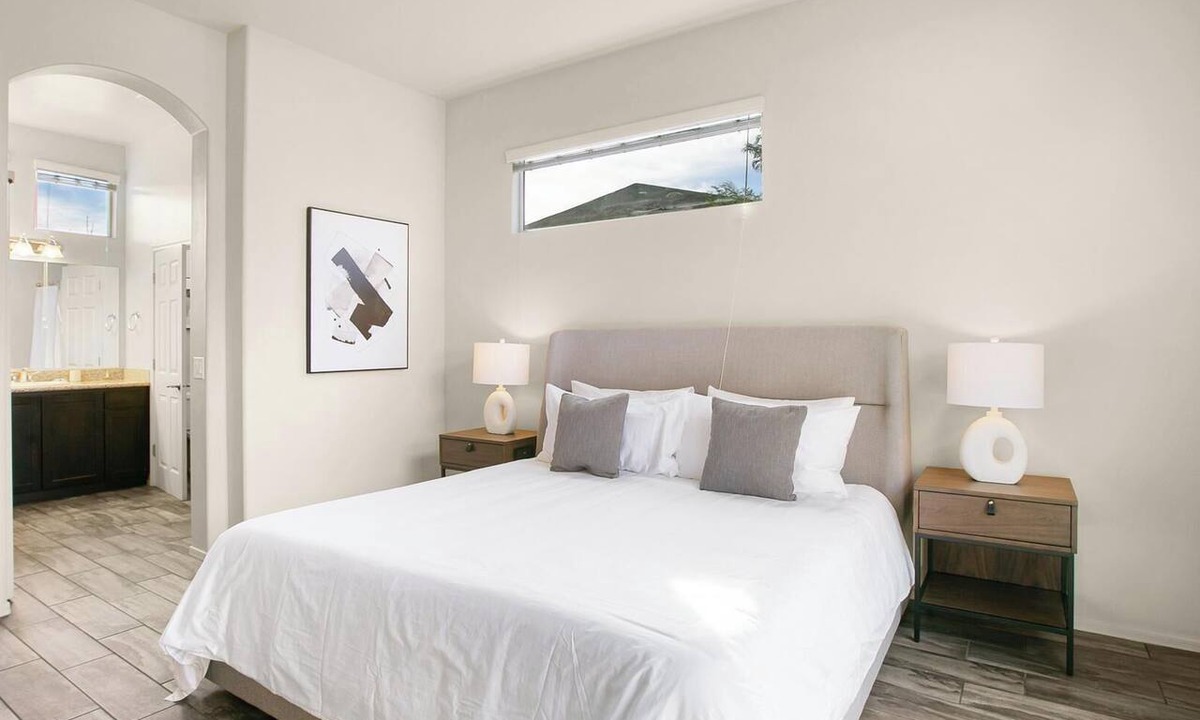 Bridgeport Apartment | Landing | Beautiful 1BD in Steelpointe Harbor
