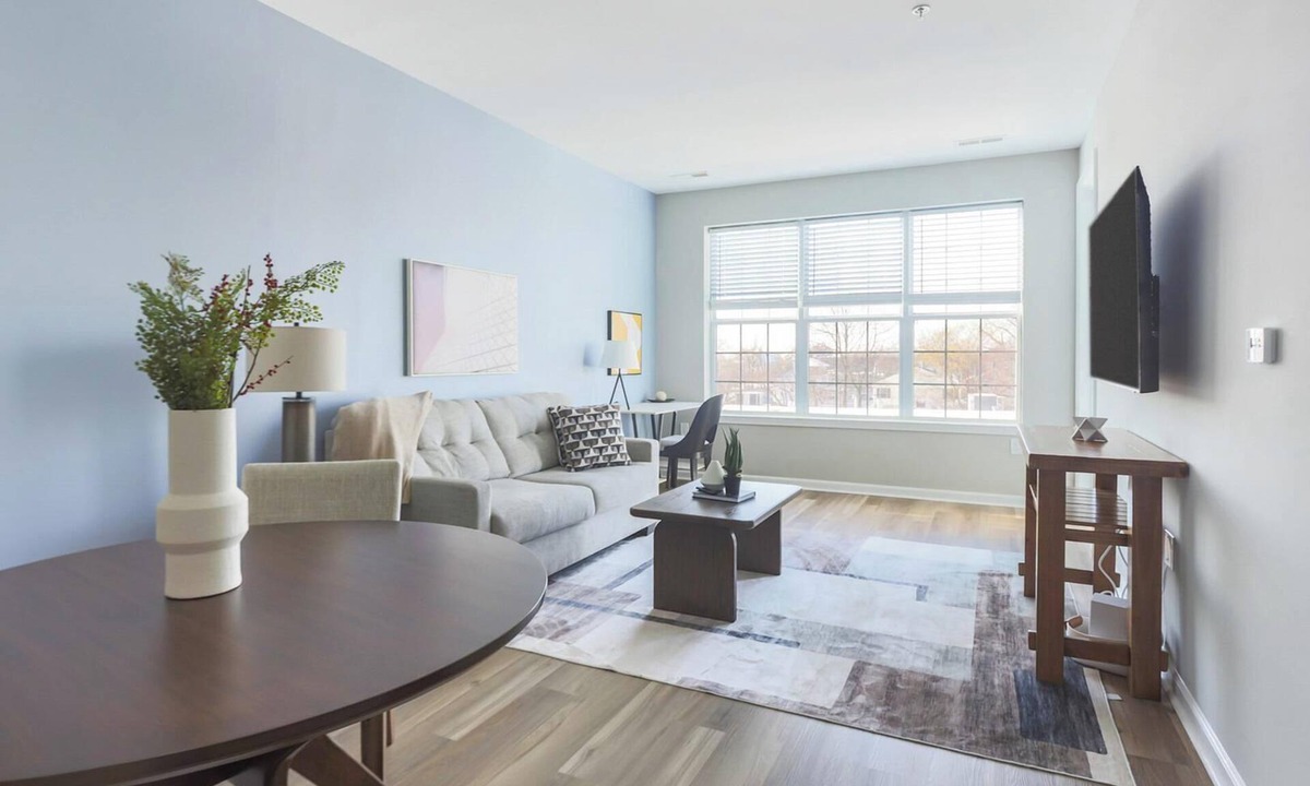 Raritan Apartment | Landing | Chic 2BD, Game Room, Clubhouse