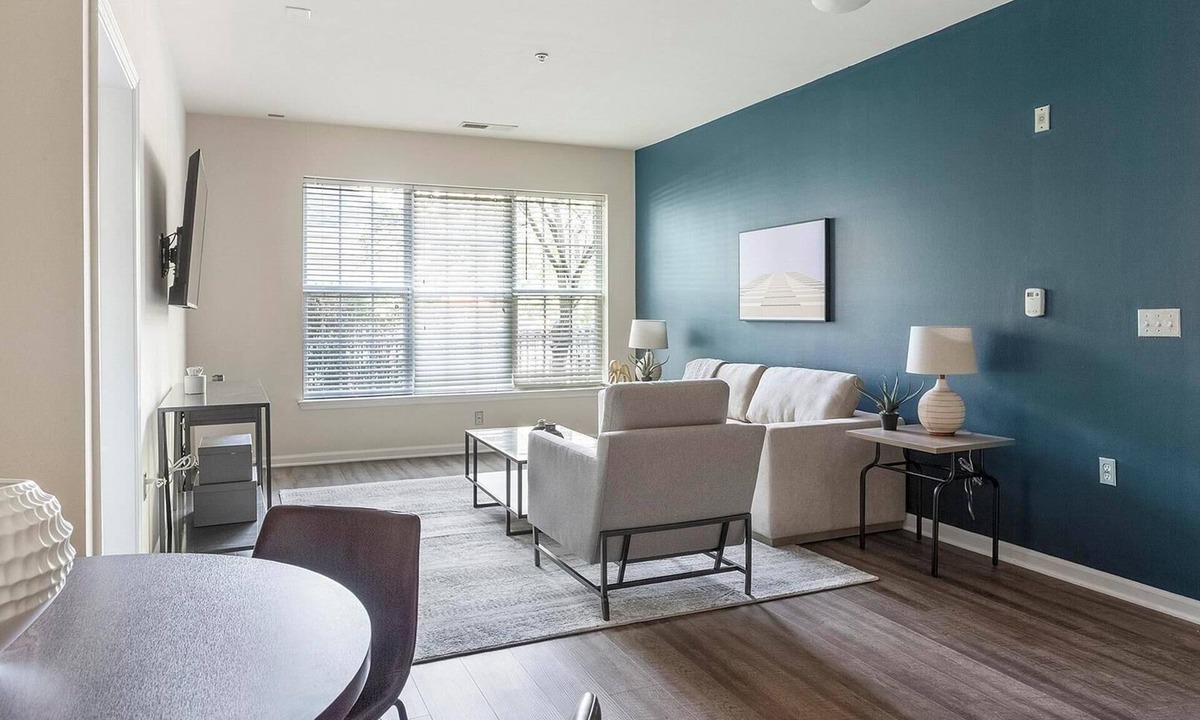 Norristown Apartment | Landing | Modern 2BD, Clubhouse, Gym