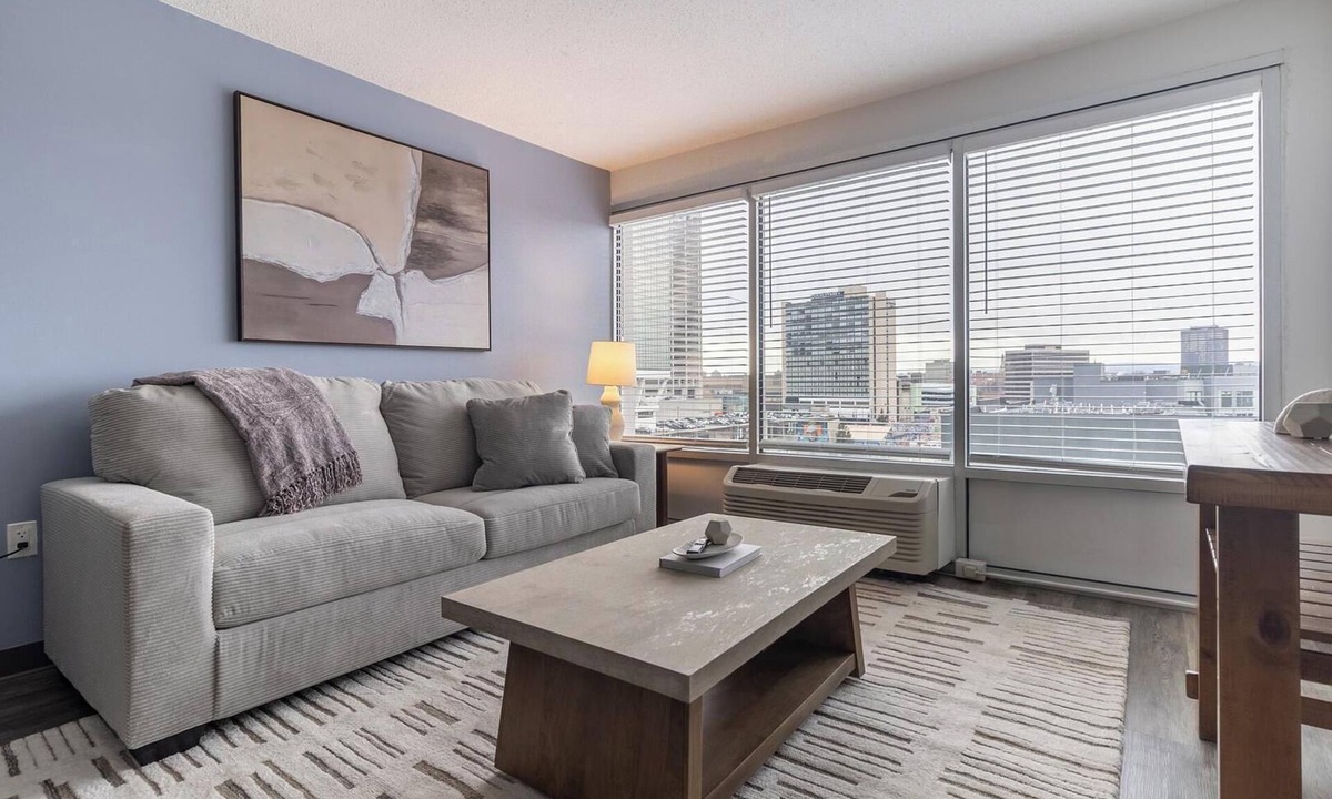 Downtown Hartford Apartment | Landing | Spectacular 1BD, Gym, Pool