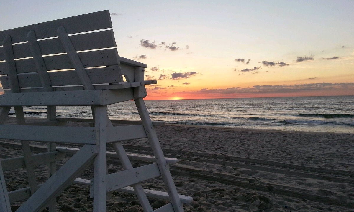 Ortley Beach House | Lavallette Beach House. 4th House off the Beach. SUMMER & FALL RENTALS AVAILABLE