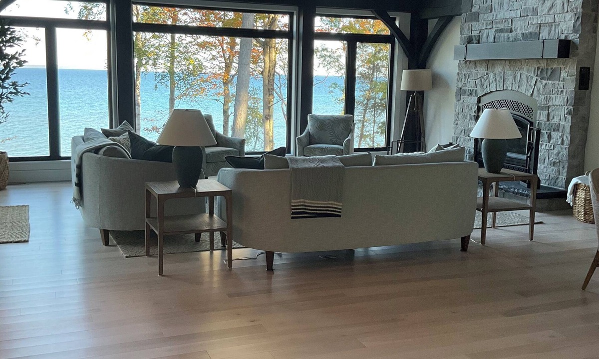 Big Bay Cottage | Leaside Surf: Lakefront luxury contemporary timber frame cottage on Georgian Bay