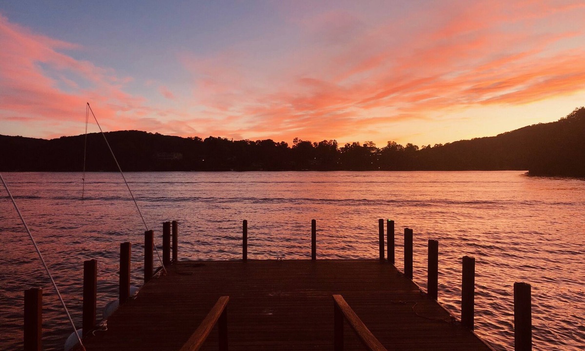 Brookfield House | Level, Direct Lakefront, Expansive Western Views, Beach On Candlewood Lake