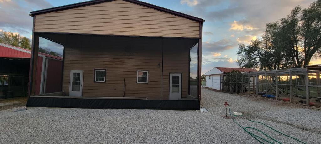 Johnson County House | Lobofarms