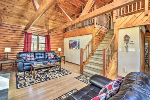 Pleasant Mount House | Log Cabin And Andalusian Suite At Equestrian House