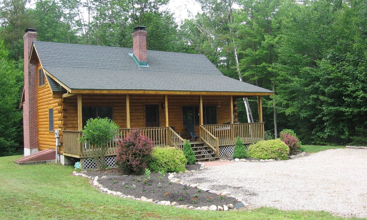 Thornton House | Log Home in Beautiful Mountain Valley
