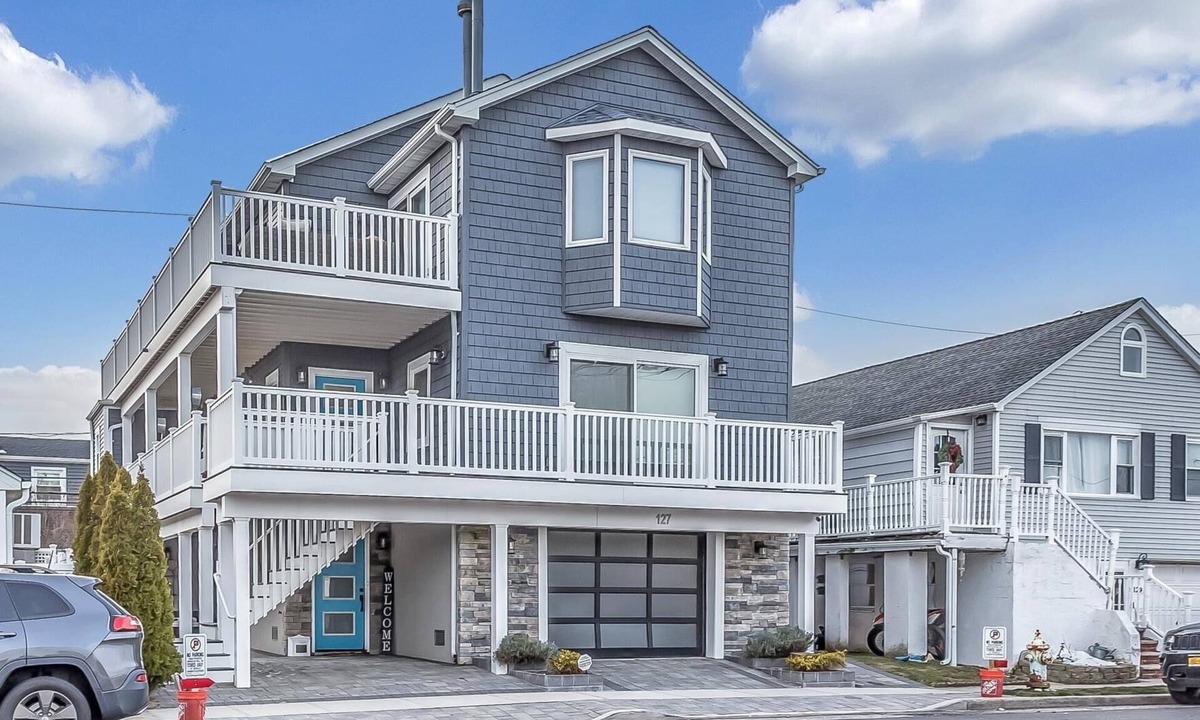Lido Beach House | Long Beach NY! Now Booking Summer ‘26! Discount available if booked before Jan 1