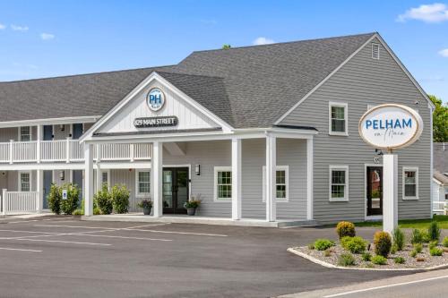 West Dennis Hotel | Love Farms Lodge