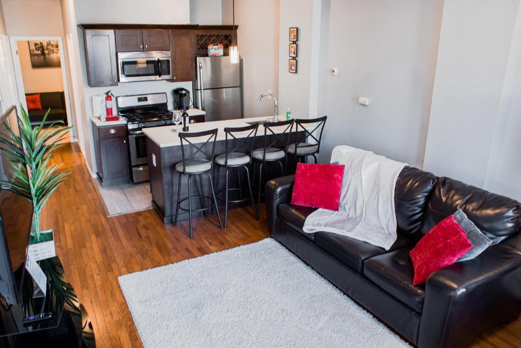 Mill River Apartment | Lovely 2BR apartment by Wooster Square- great neighborhood