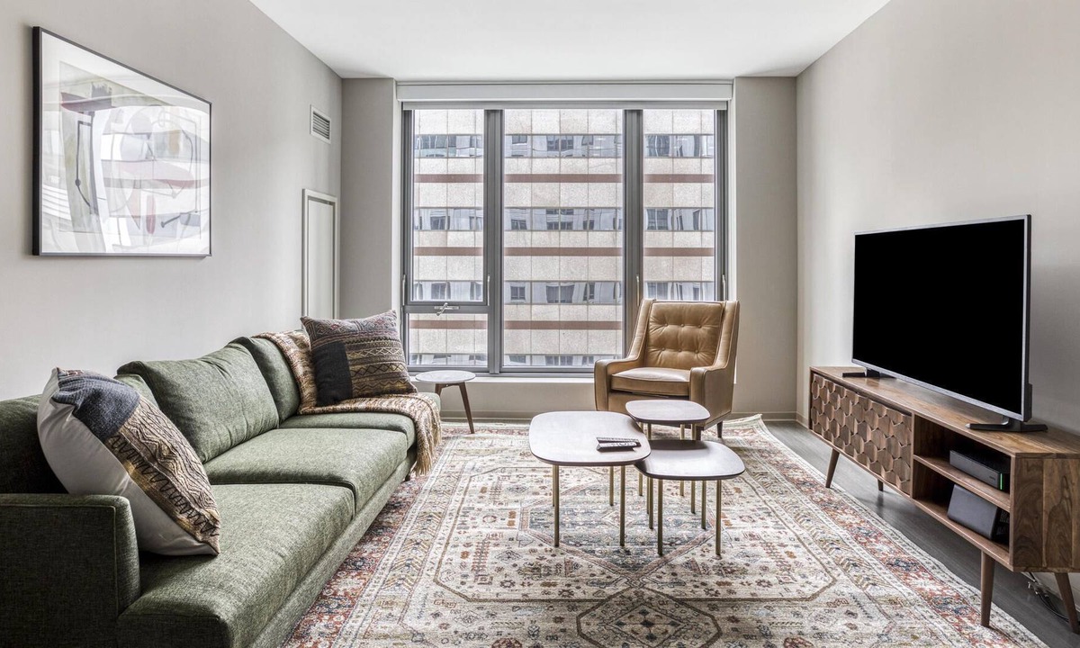 West End Apartment | Lovely 2BR Pet-Friendly in Boston Near Metro