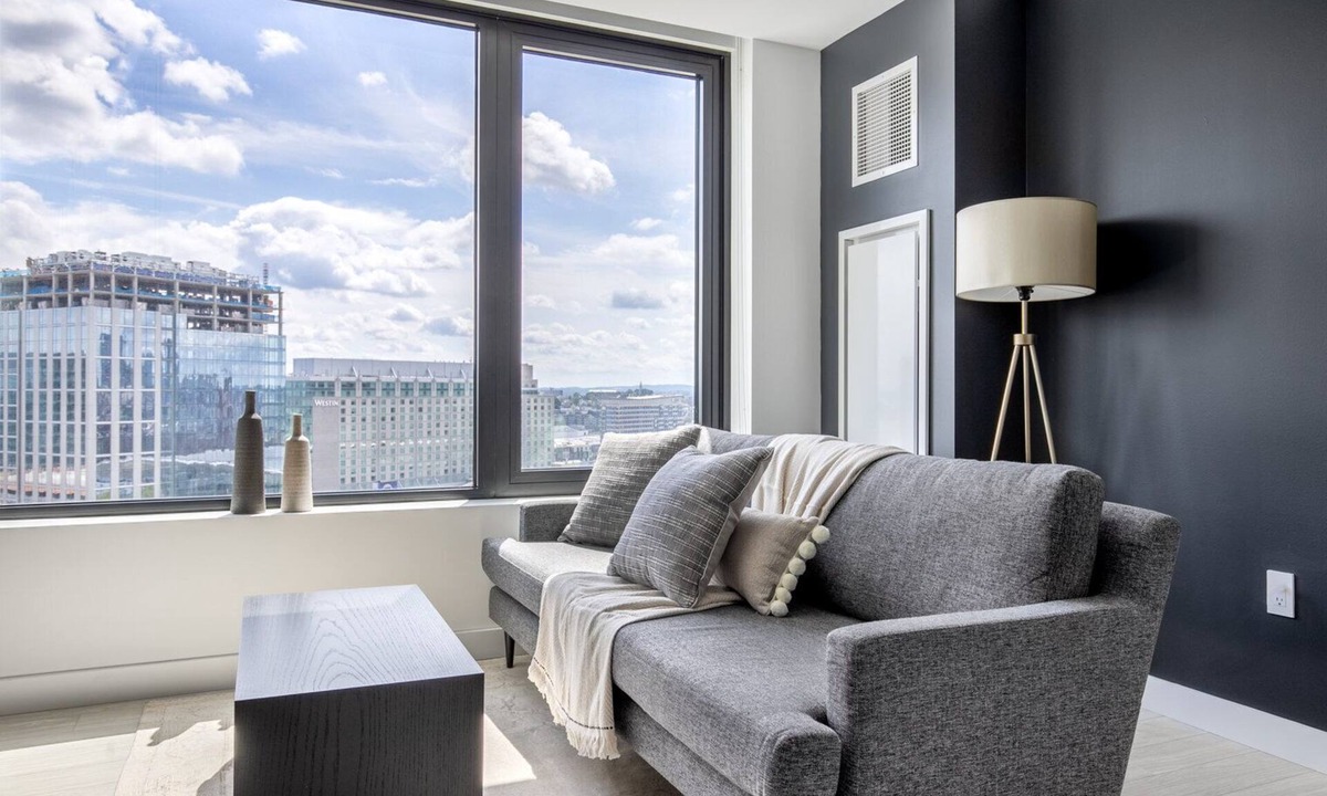 Seaport District Apartment | Lovely Seaport 1BR w/Gym, Pool, W/D, near Fan Pier, by Blueground