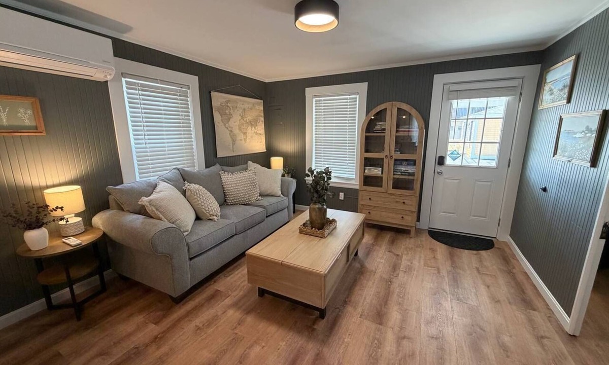 Hampton Cabin | Low Tide - Heart of Hampton Beach!