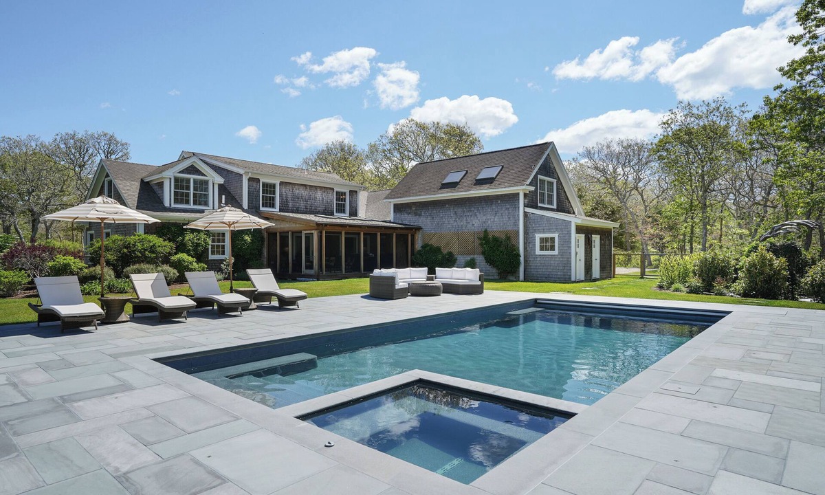 Chilmark House | Luxe Chilmark Estate|Pool, BBQ & Pvt Quansoo Beach