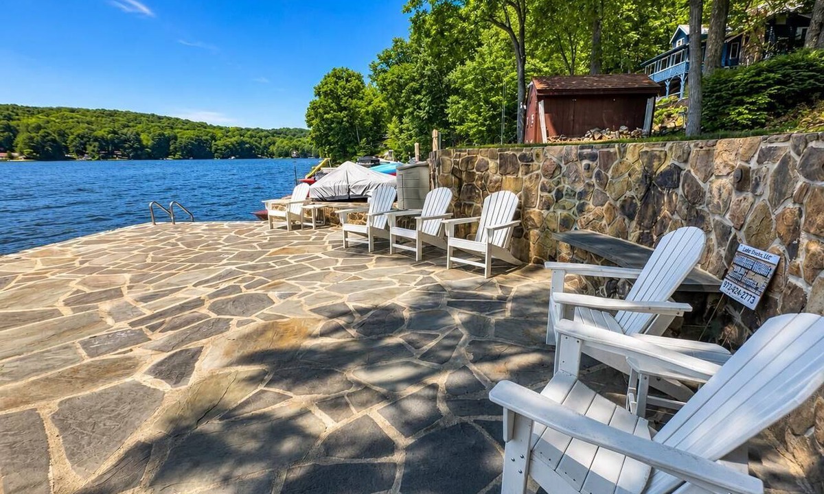 Highland Lakes House | Luxurious lake front modern cabin Water Toys Pet Friendly Dock Peddle Boat