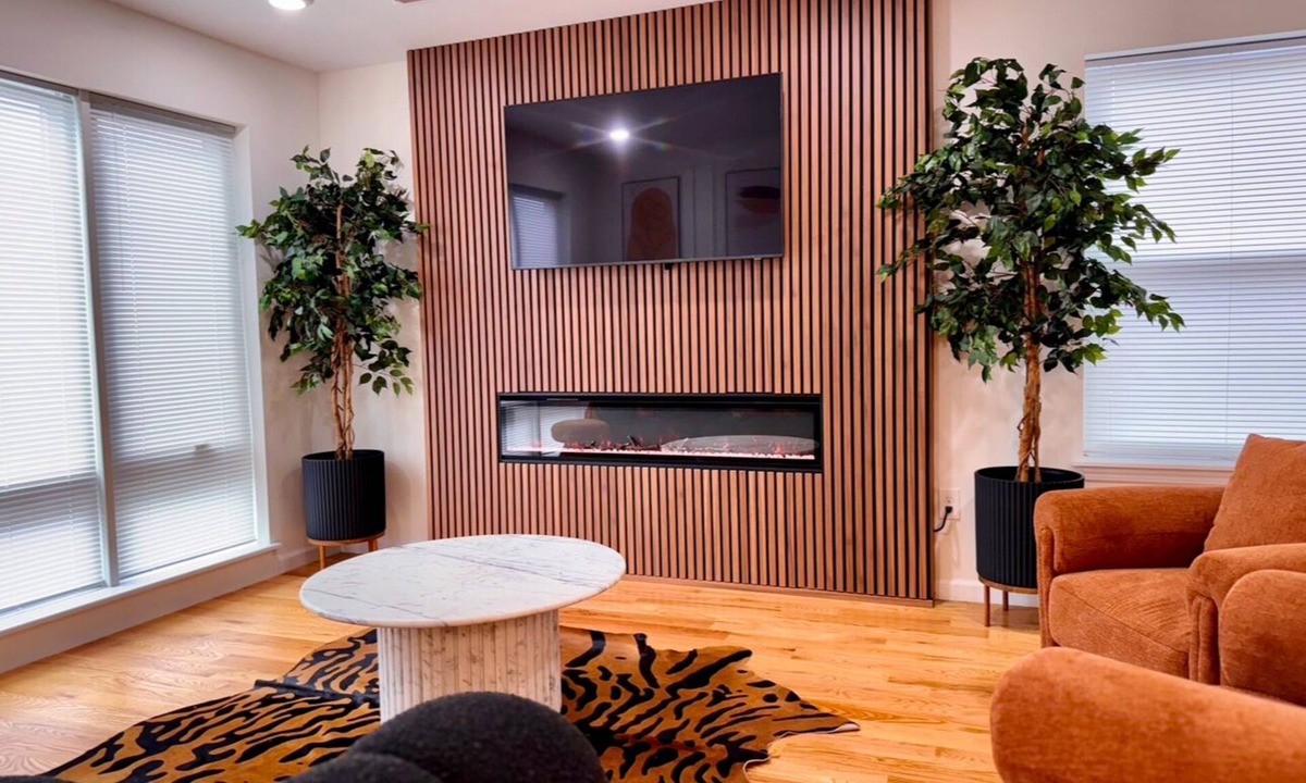 Newark House | Luxurious new build 3 BR home 10 minutes away from Newark Airport with AC & wifi