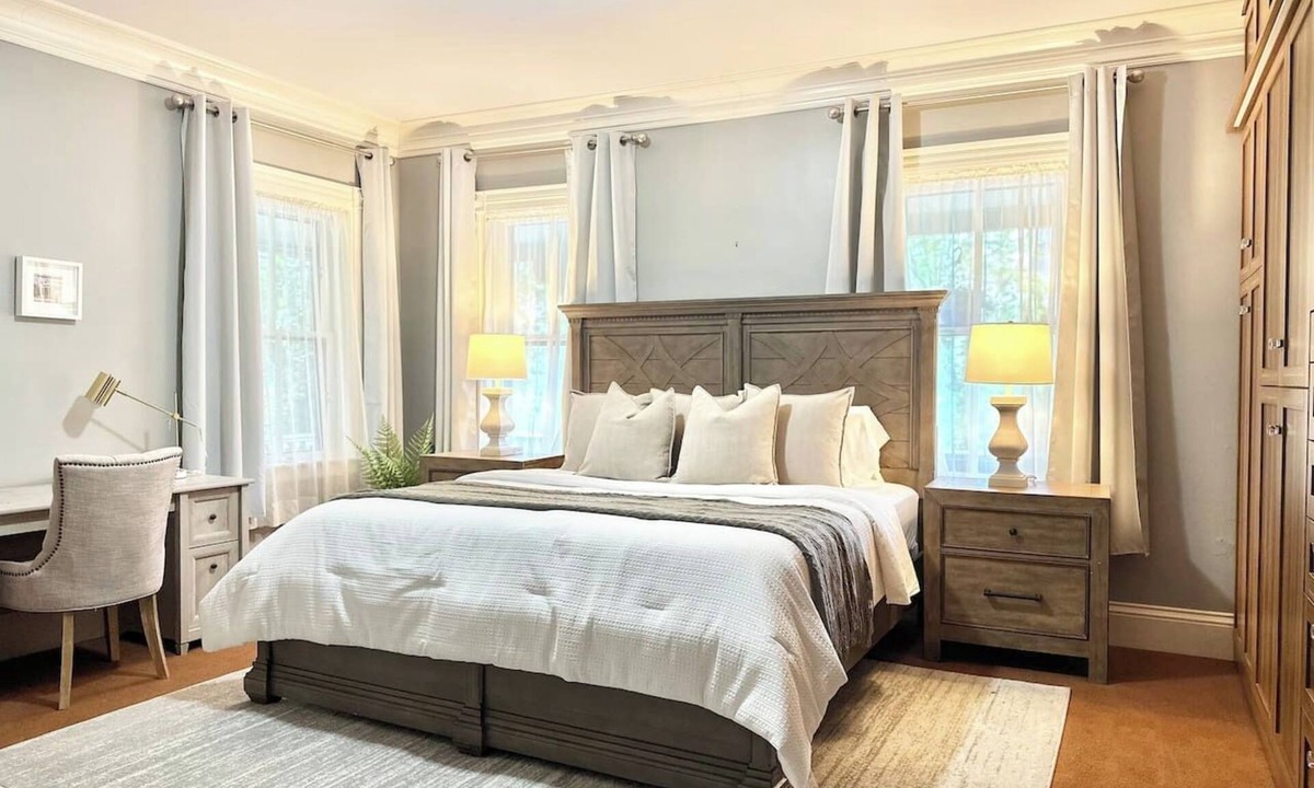 College Hill Apartment | Luxury California King 1 Bedroom at Hale House
