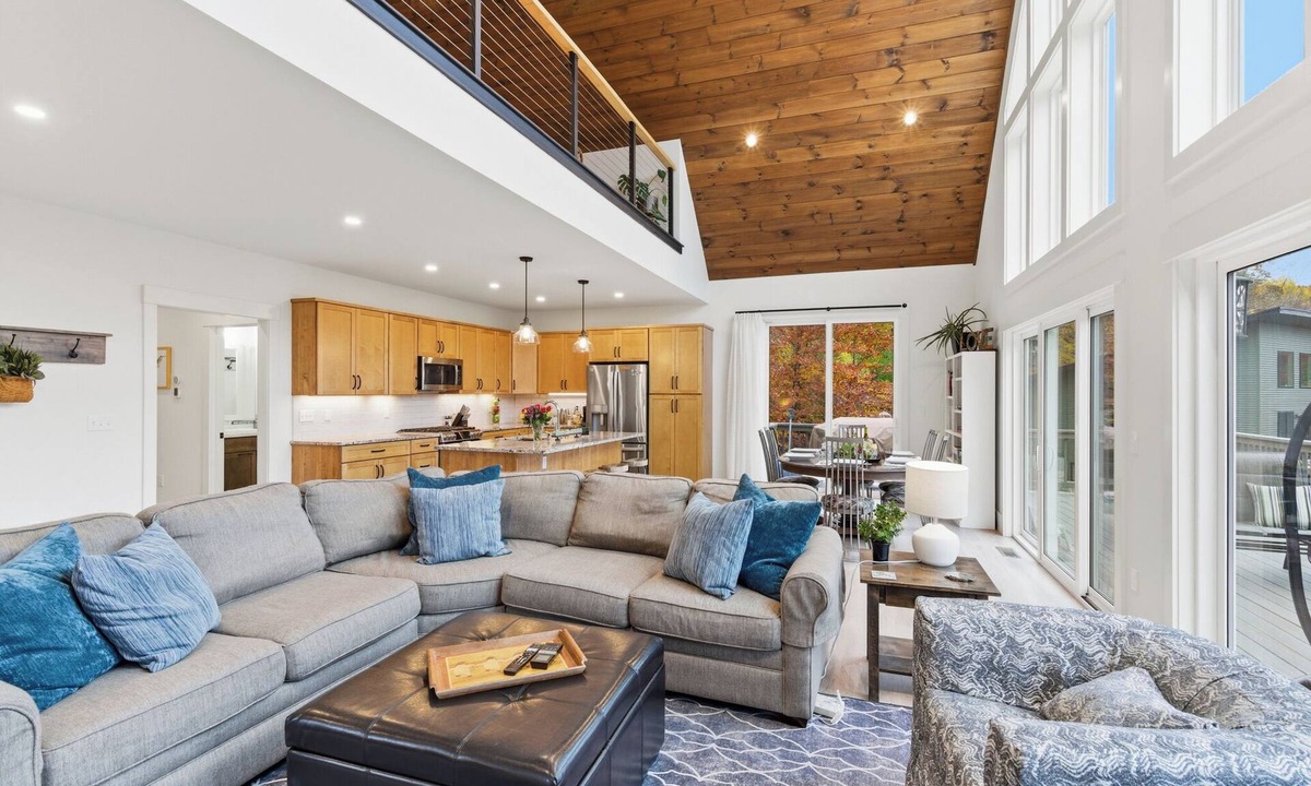 Alton Bay House | Luxury Cape Private Piano Views Near the Lake Pets Boats Hiking