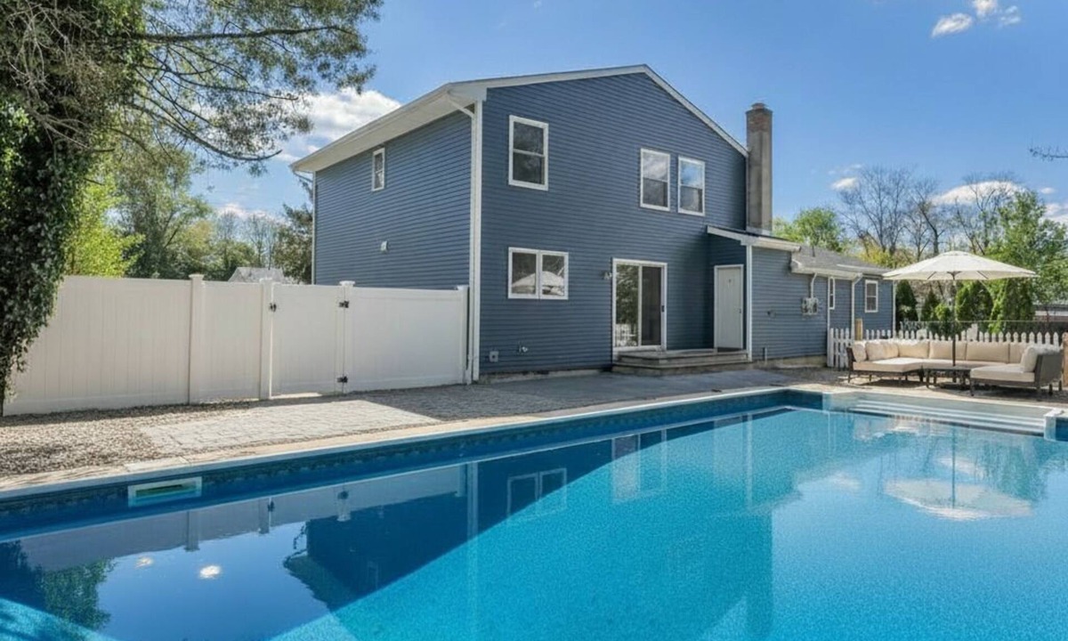 Point Pleasant House | Luxury Shore Retreat 6BR Pool Bay Head Beach