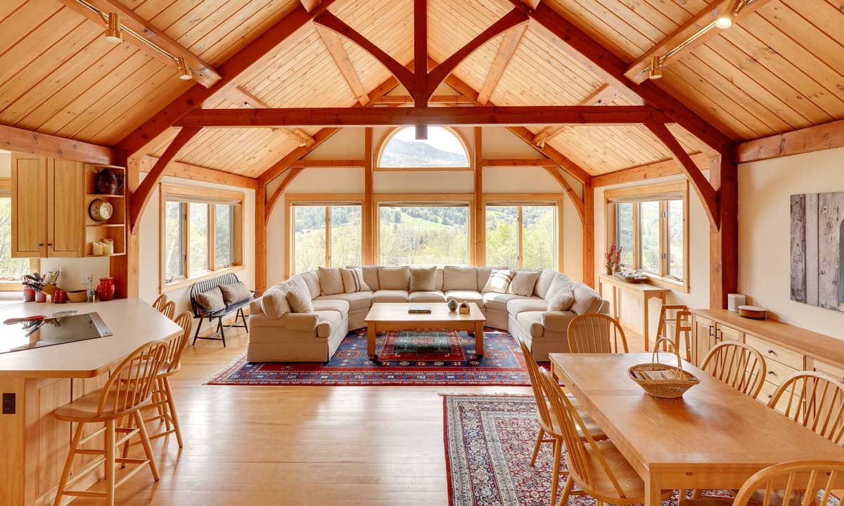 Windsor House | Luxury Vermont Vacation Rental: Private Hot Tub!