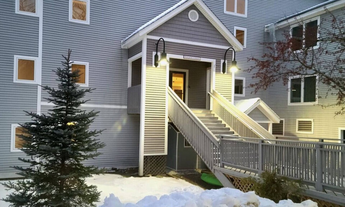 Londonderry Apartment | Magic Mountain Ski Resort Condo in Londonderry, VT