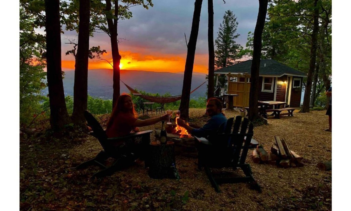 North Adams Cabin | Mahican Cabin - A Private Nature's Reserve For 2