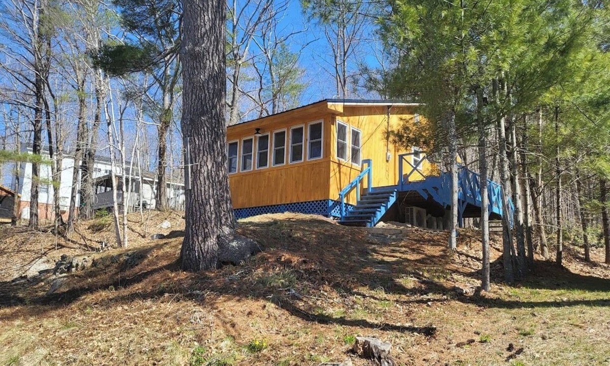 West Minot Cabin | Maine Waterfront Cabin Experience Life on the pond