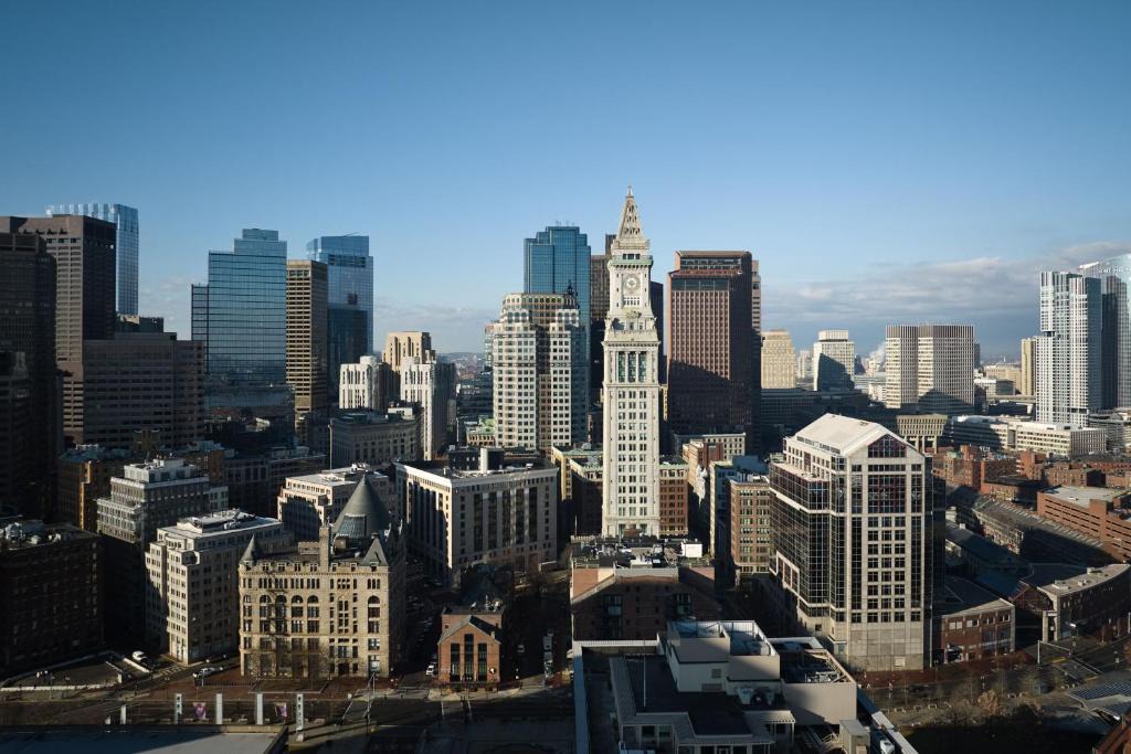 Downtown Boston Hotel | Marriott Vacation Club® at Custom House, Boston