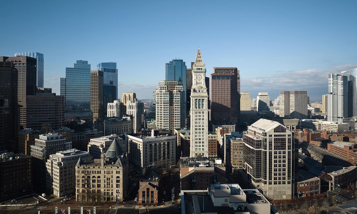 Downtown Boston Apartment | Marriott Vacation Club® at Custom House, Boston