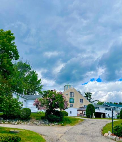 North Conway Hotel | Merrill Farm Inn