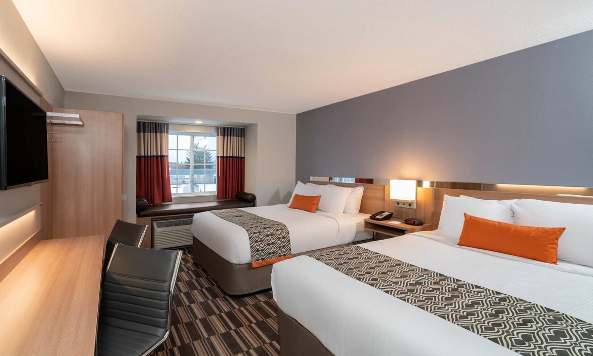 Carlisle Hotel | Microtel Inn & Suites by Wyndham Carlisle