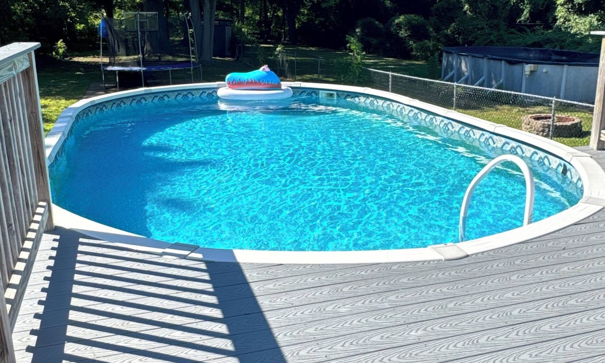 Woodmont House | Milford Getaway; Pool, Hot Tub & Basketball Court Walk to Local Beaches