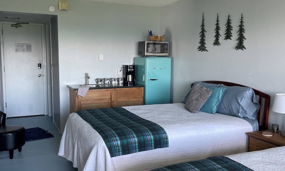 Weirs Beach Condo | Million Dollar View of Lake Winni w/Kitchenette, Balcony. Flexible check in/out