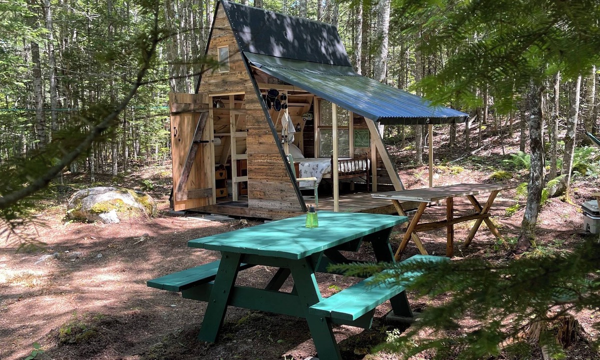 Milbridge Cabin | Miners Den Balsam Hill Cabins Milbridge