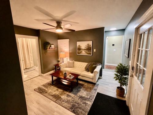 Lewiston Apartment | Modern 2BR Near CMMC and downtown