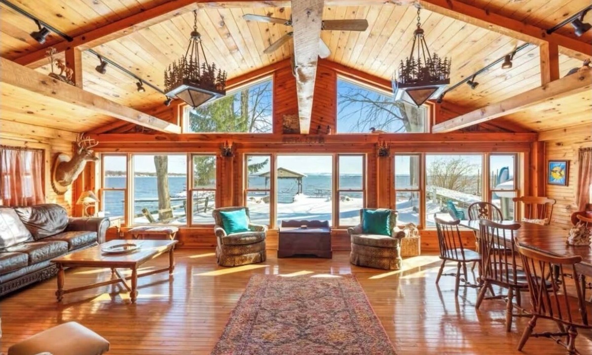 Blossvale Cabin | Modern Adirondack Style Lodge: Lakefront Bliss, 2 miles to Sylvan Beach