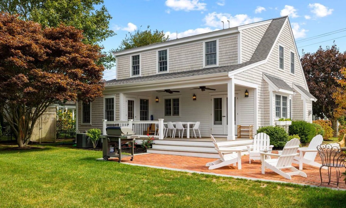 Chatham House | Modern Chatham Village Home, Short Walk to the Best of Chatham! 303-C