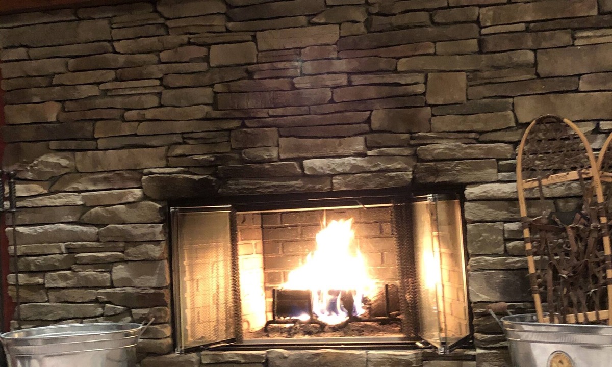Wardsboro House | Modern, Cozy Ski Home - Between Mt. Snow/Stratton
