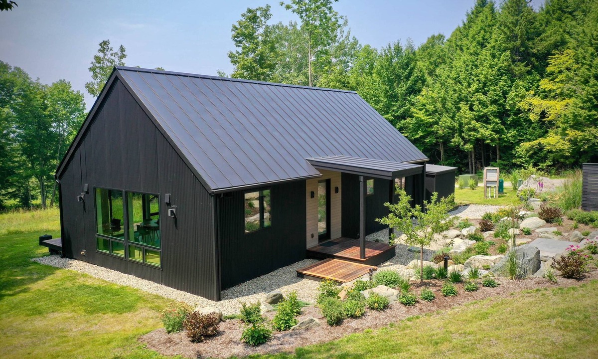 Waterbury Center House | Modern Design Retreat: Sauna + Views Near Stowe