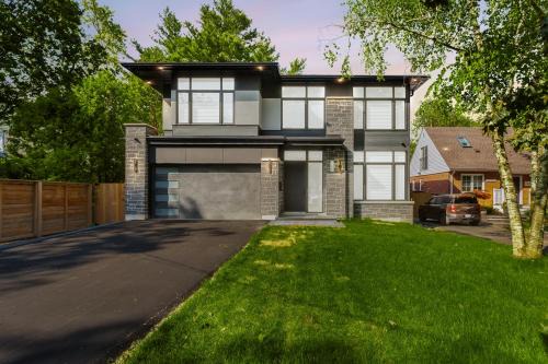 Bronte House | Modern Gem 8 min Walk to Marina Near Downtown