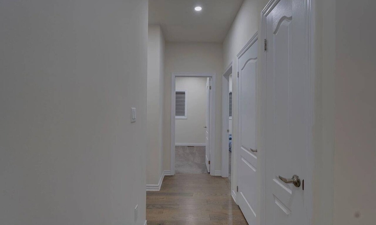 Beaverton House | Modern Lake Simcoe Retreat | Stylish 3BR Bungalow Sleeps 6