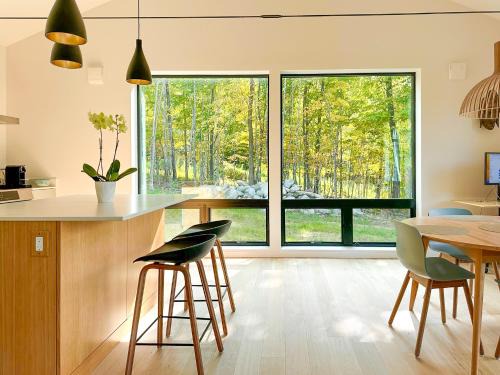 Waterbury Center House | Modern Retreat with Sauna between Stowe and Waterbury