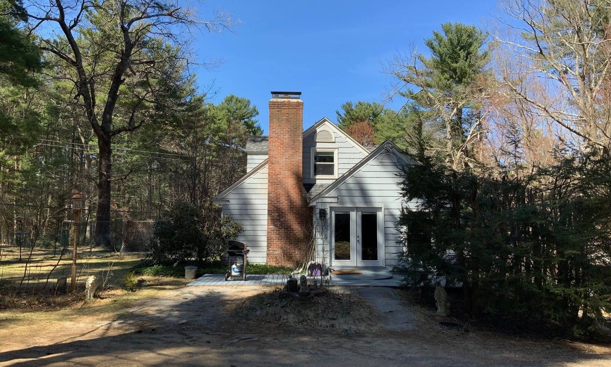 Holland House | Monthly Holland Center. Fabulous LARGE House. Walk bike & hike from home.