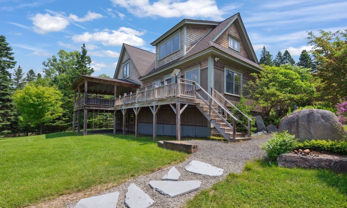 Rangeley House | Moose Ridge Haven | Spacious and beautifully appointed home | Hot tub & Sauna